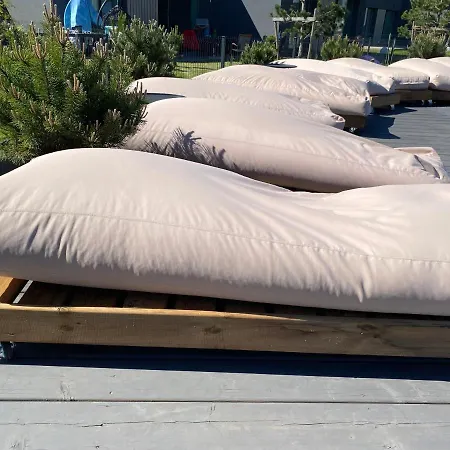 Apartamentai Mano Jura 2 Su Vaizdu I Baseina Apartament Połąga